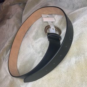 Lauren Conrad size M black faux leather belt NWT